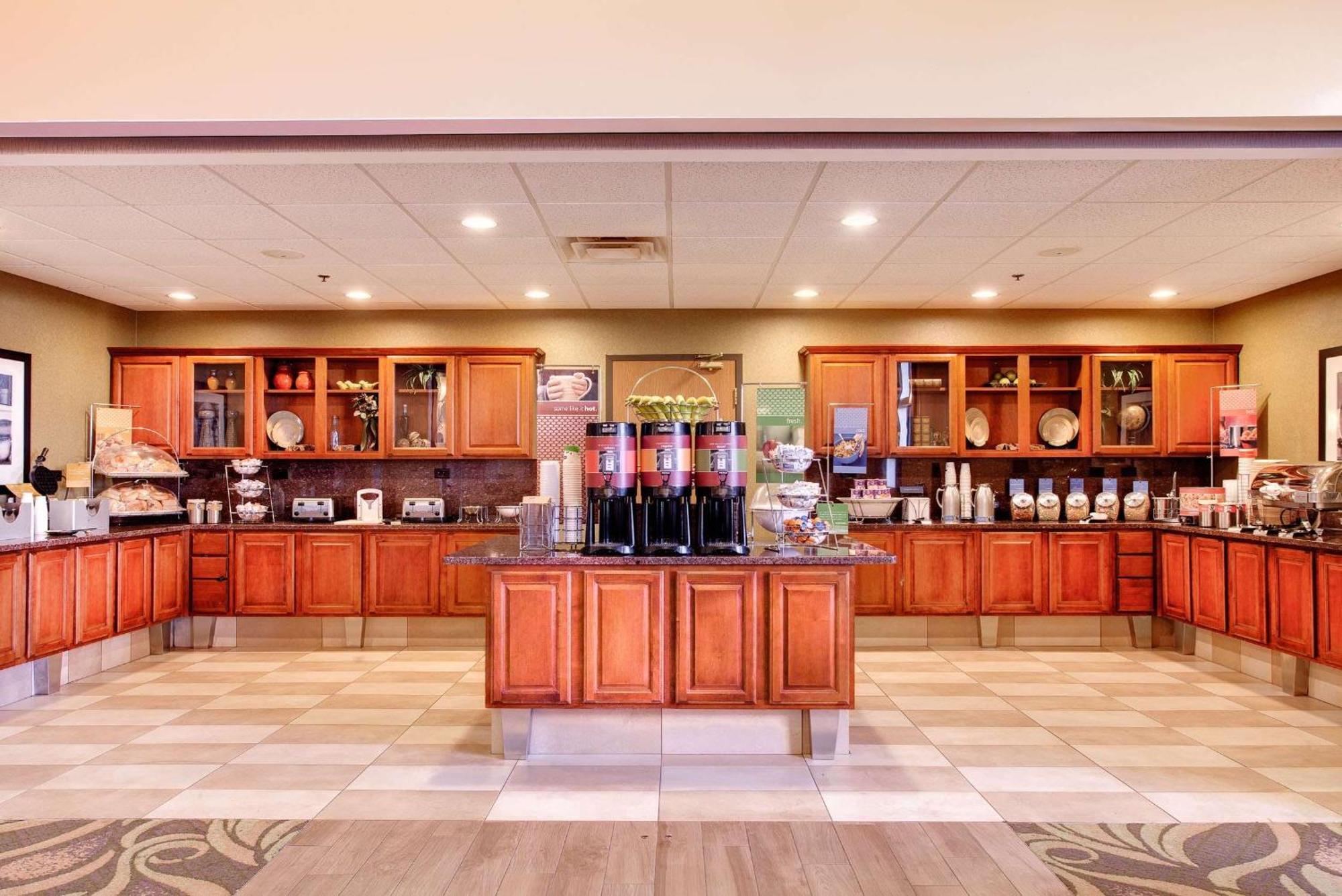 Hampton Inn & Suites Addison Dış mekan fotoğraf